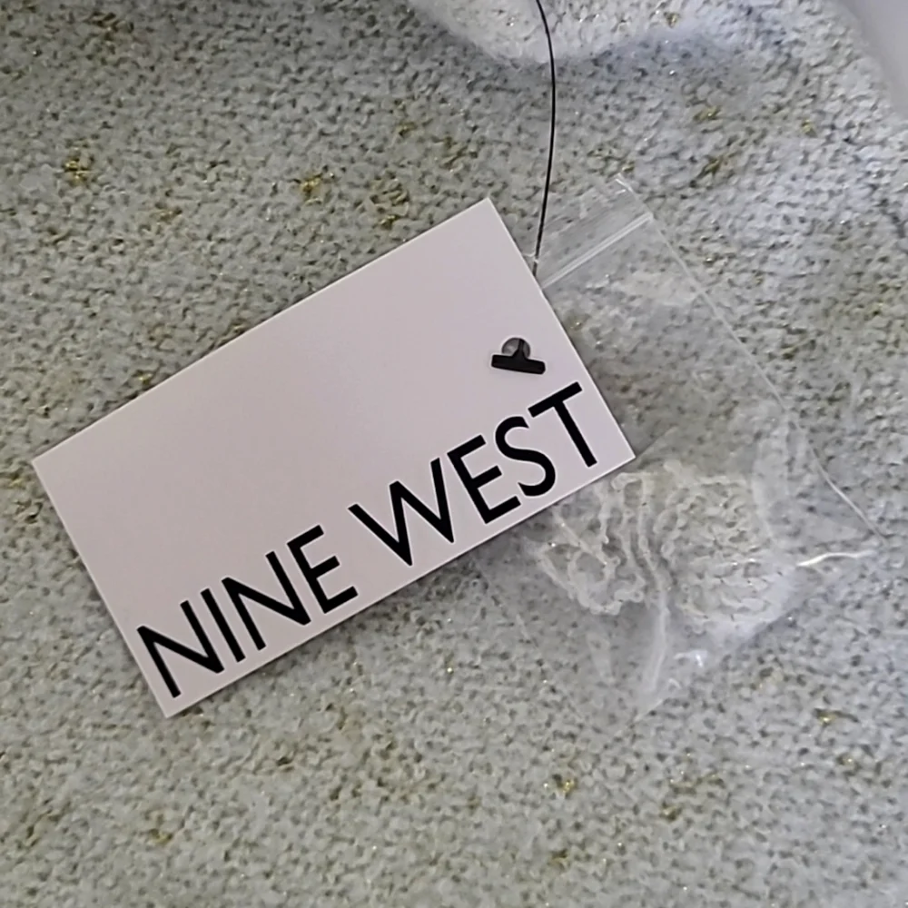 NINE WEST COZY OVERSIZED MINT SWEATER NWT - Picture 6 of 8